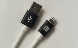 TPE铝合金USB纹路数据线